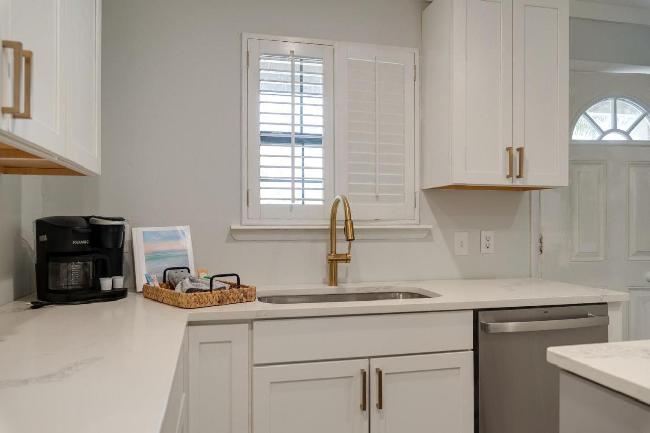 "The Sunset Shack" Best Location With Ocean View, Short Walk To Beach, Perfect Spot For A Getaway! Destin Extérieur photo